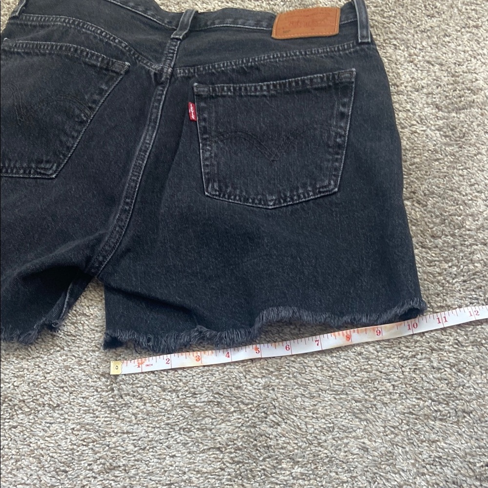 Levi's Black Denim Shorts - Picture 13 of 13